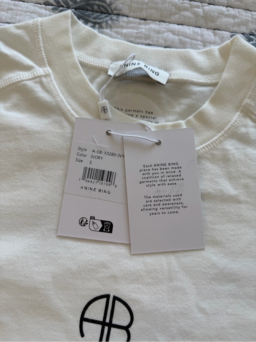 Anine Bing Cream Logo Crewneck Short Sleeve Tee - Picture 2 of 3